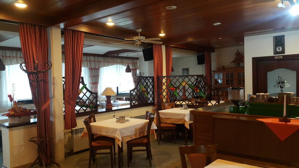 Hotel Trojane, Inspiration Of The Green Retreat エクステリア 写真